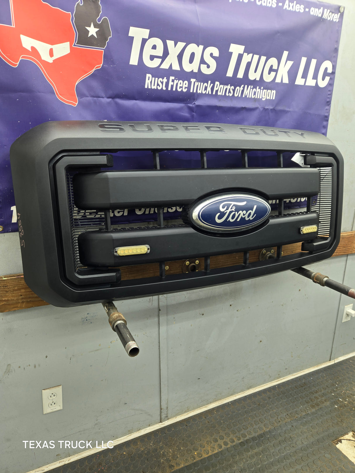 2011-2016 Ford Super Duty Black Grill F250 F350 F450 F550