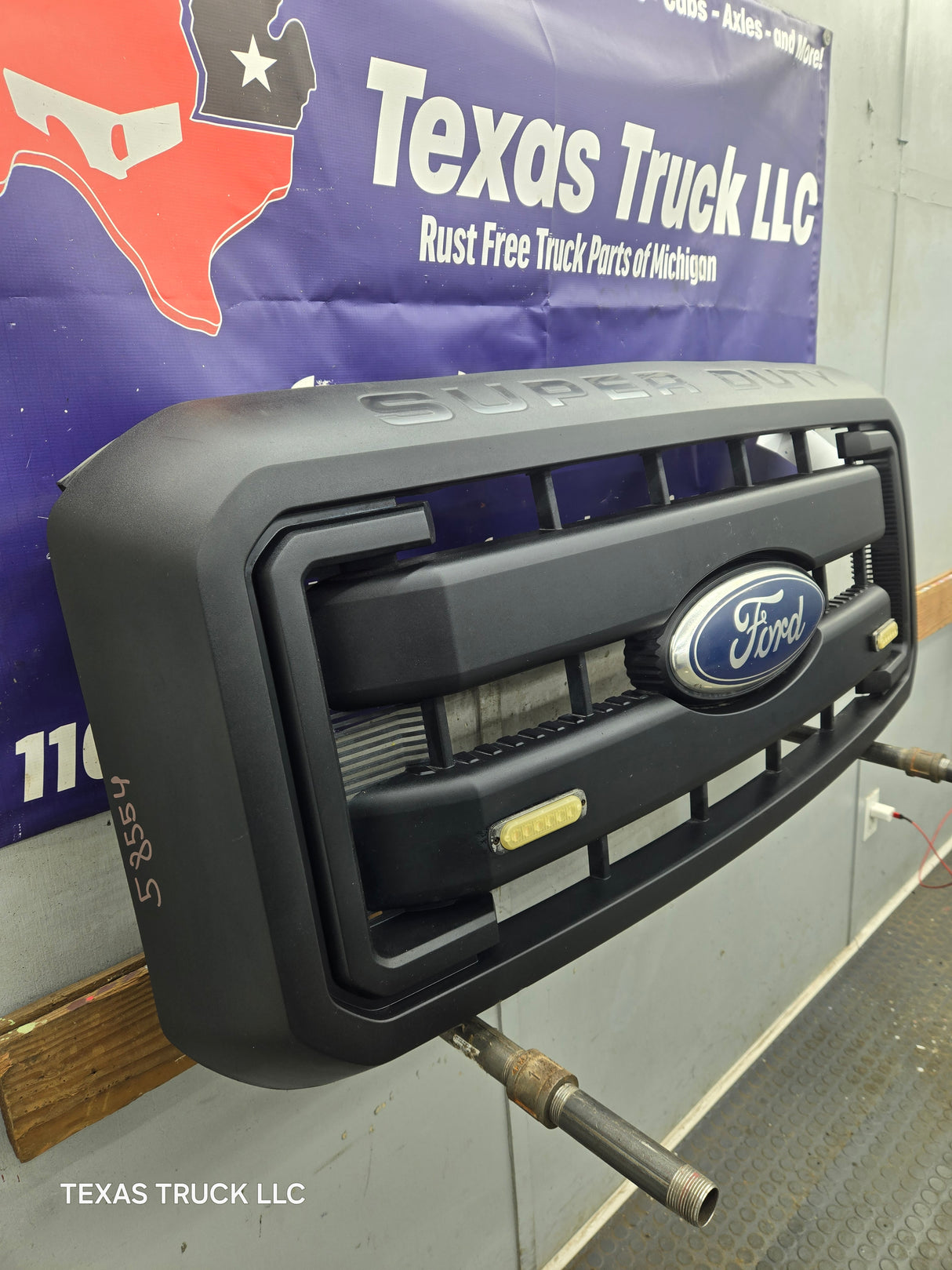2011-2016 Ford Super Duty Black Grill F250 F350 F450 F550