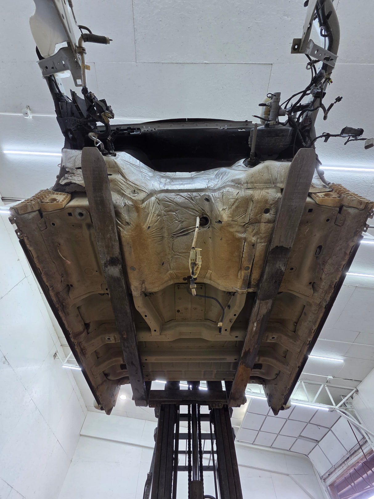 2015-2020 Ford F150 4 Door Extended Super Cab - Oxford White