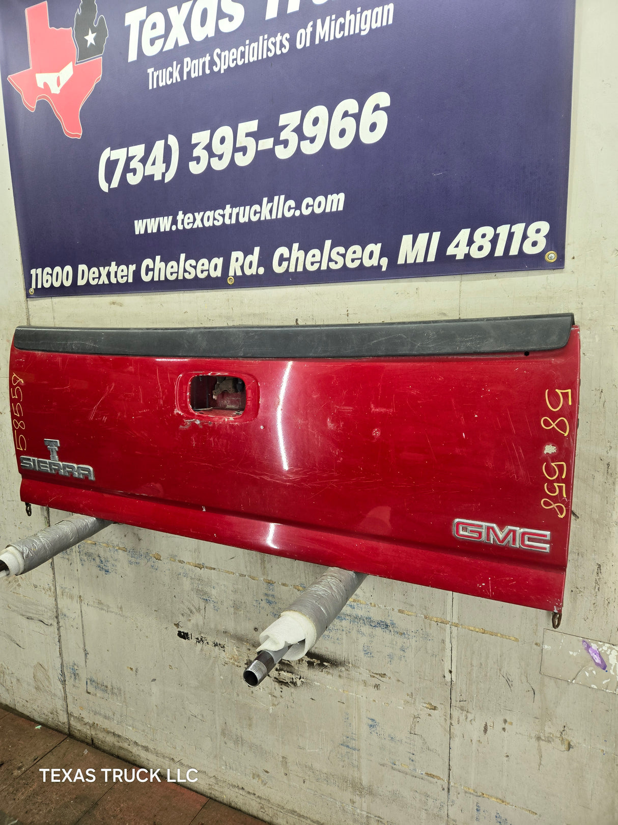 1999-2007 Chevrolet Silverado / GMC Sierra 1500 2500 3500 Tailgate