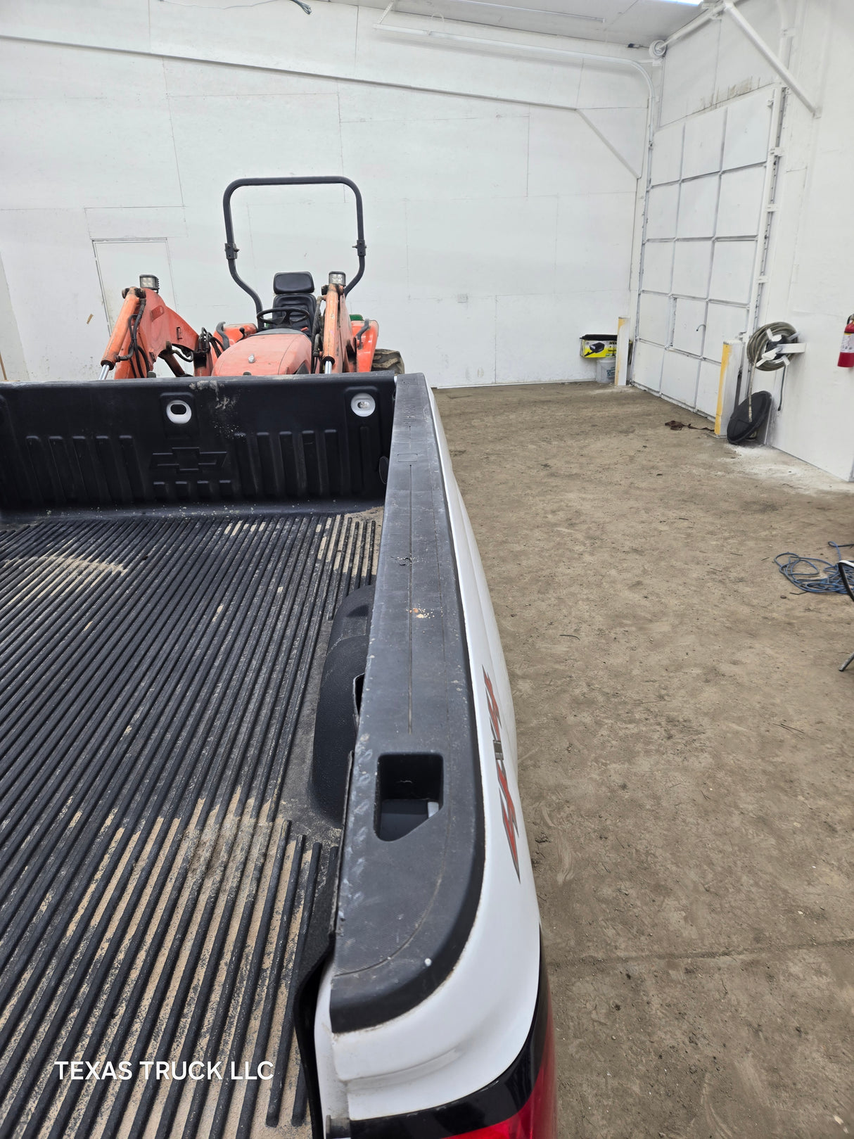 2014-2019 Chevrolet Silverado 1500 2500 3500 HD 8' Long Truck Bed