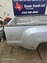 2014-2019 Chevrolet Silverado / GMC Sierra 3500 HD 8' Dually Truck Bed