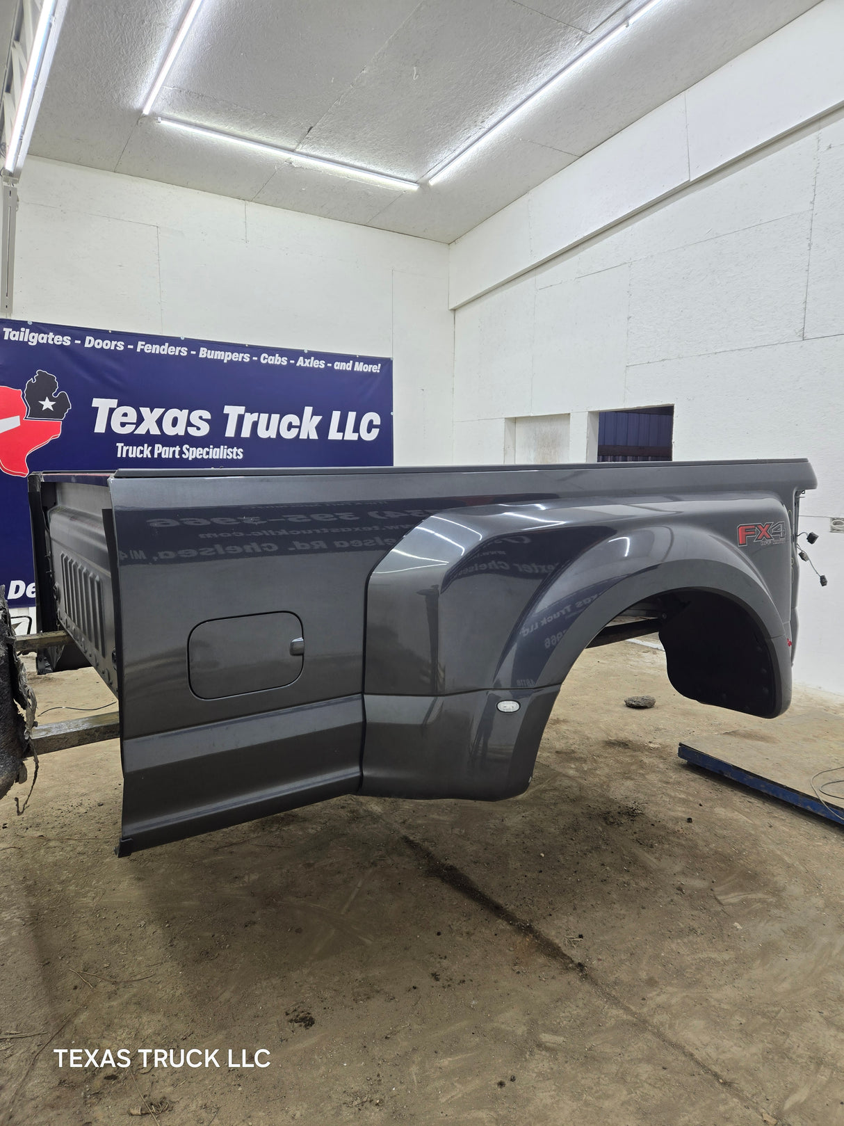 2017-2022 Ford Super Duty F350 F450 F550 8' Dually Bed