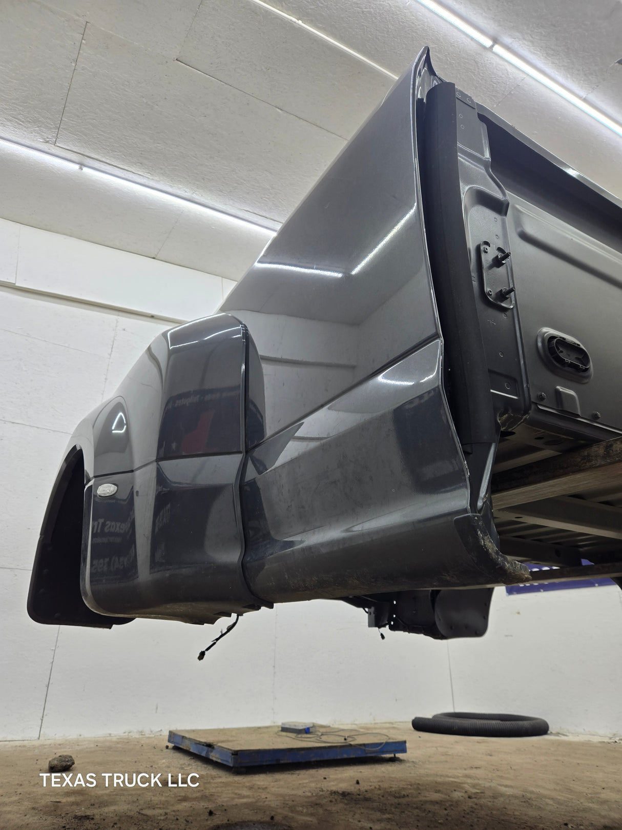 2017-2022 Ford Super Duty F350 F450 F550 8' Dually Bed