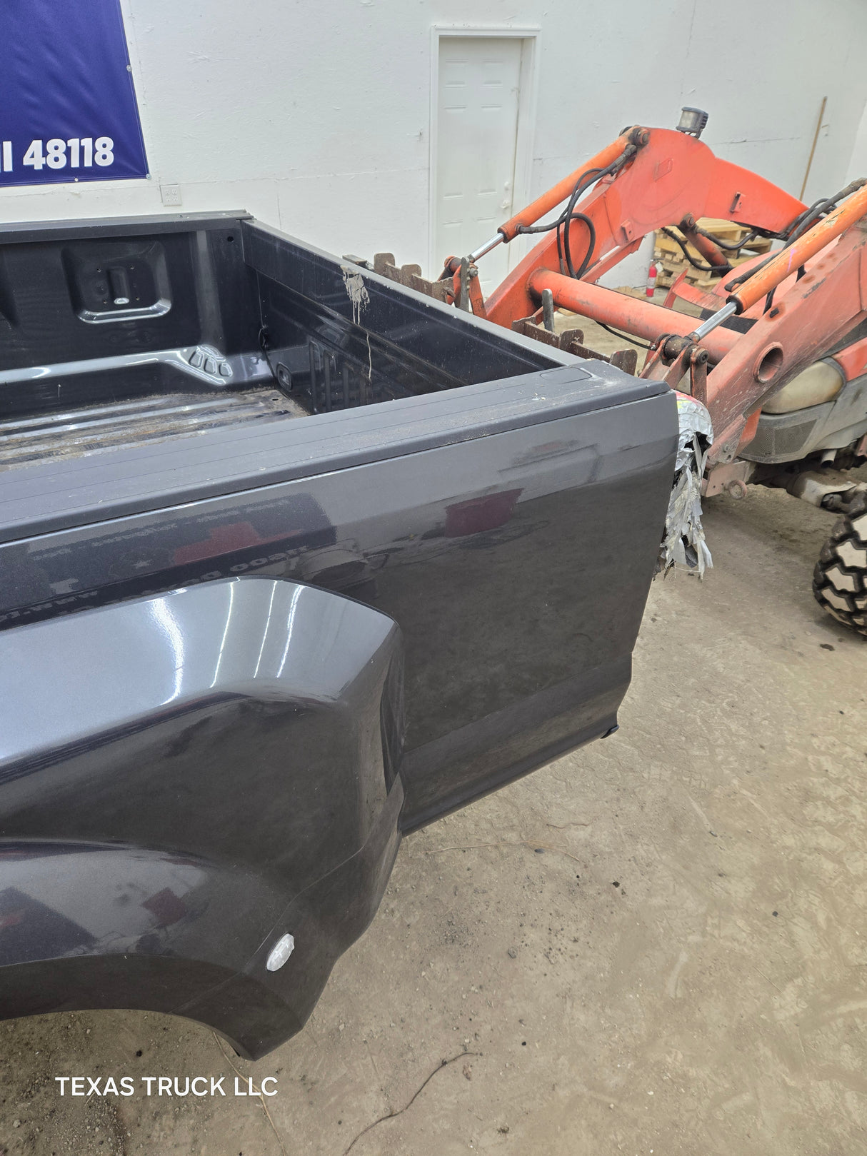 2017-2022 Ford Super Duty F350 F450 F550 8' Dually Bed