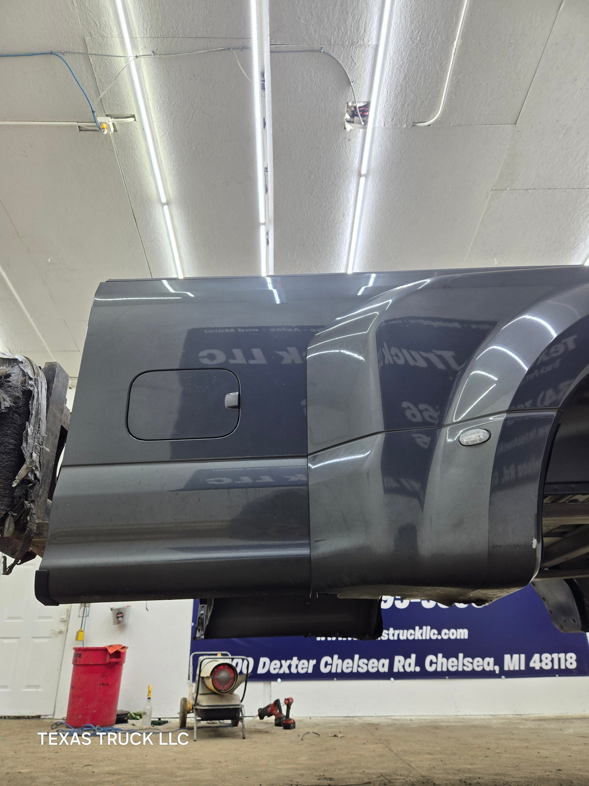 2017-2022 Ford Super Duty F350 F450 F550 8' Dually Bed