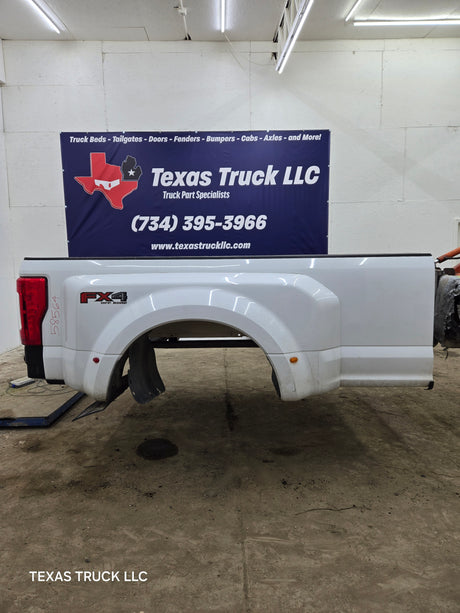 2017-2022 Ford Super Duty F350 F450 F550 8' Dually Bed - Oxford white
