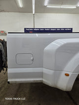 2017-2022 Ford Super Duty F350 F450 F550 8' Dually Bed - Oxford white
