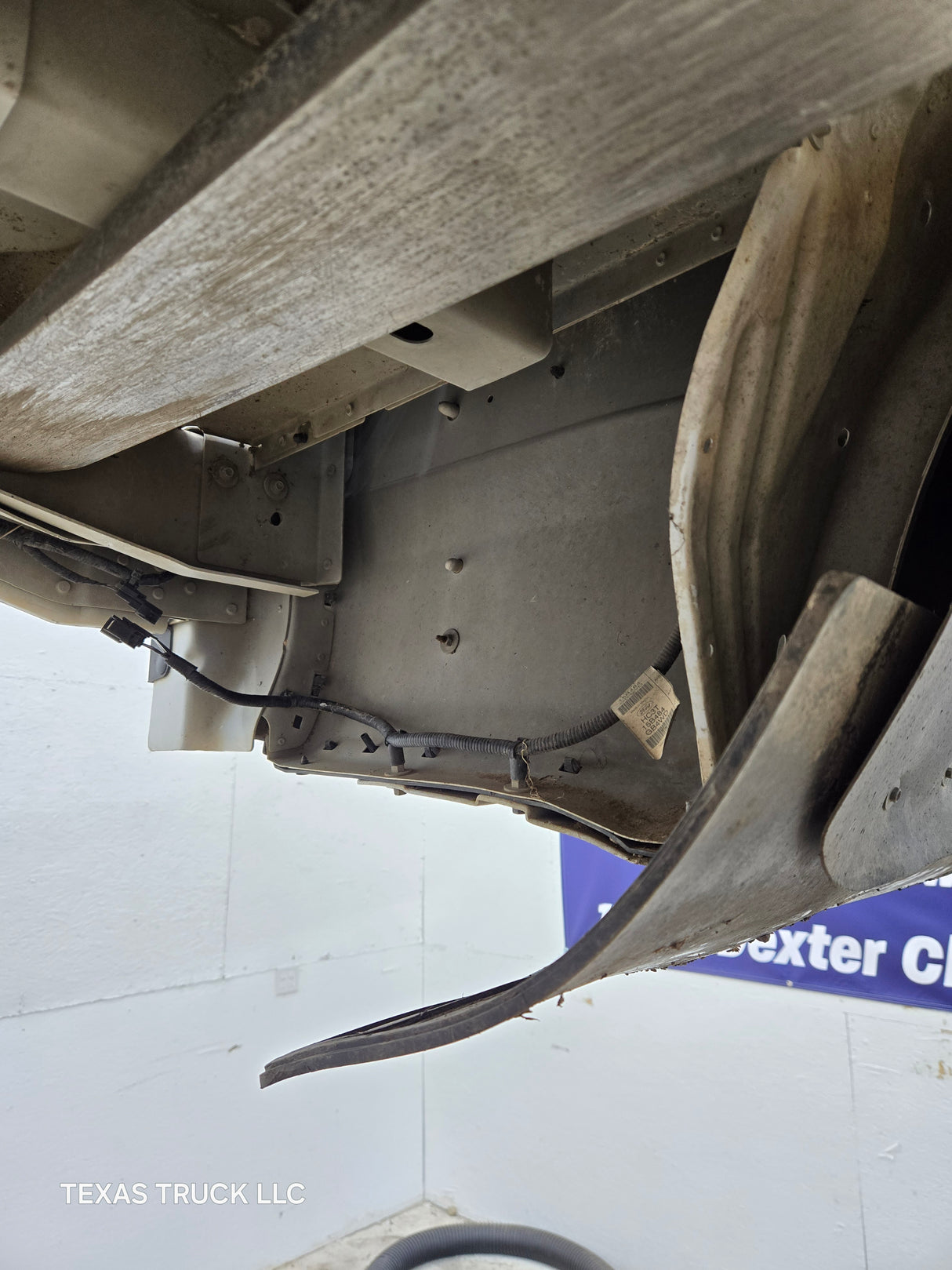 2017-2022 Ford Super Duty F350 F450 F550 8' Dually Bed - Oxford white