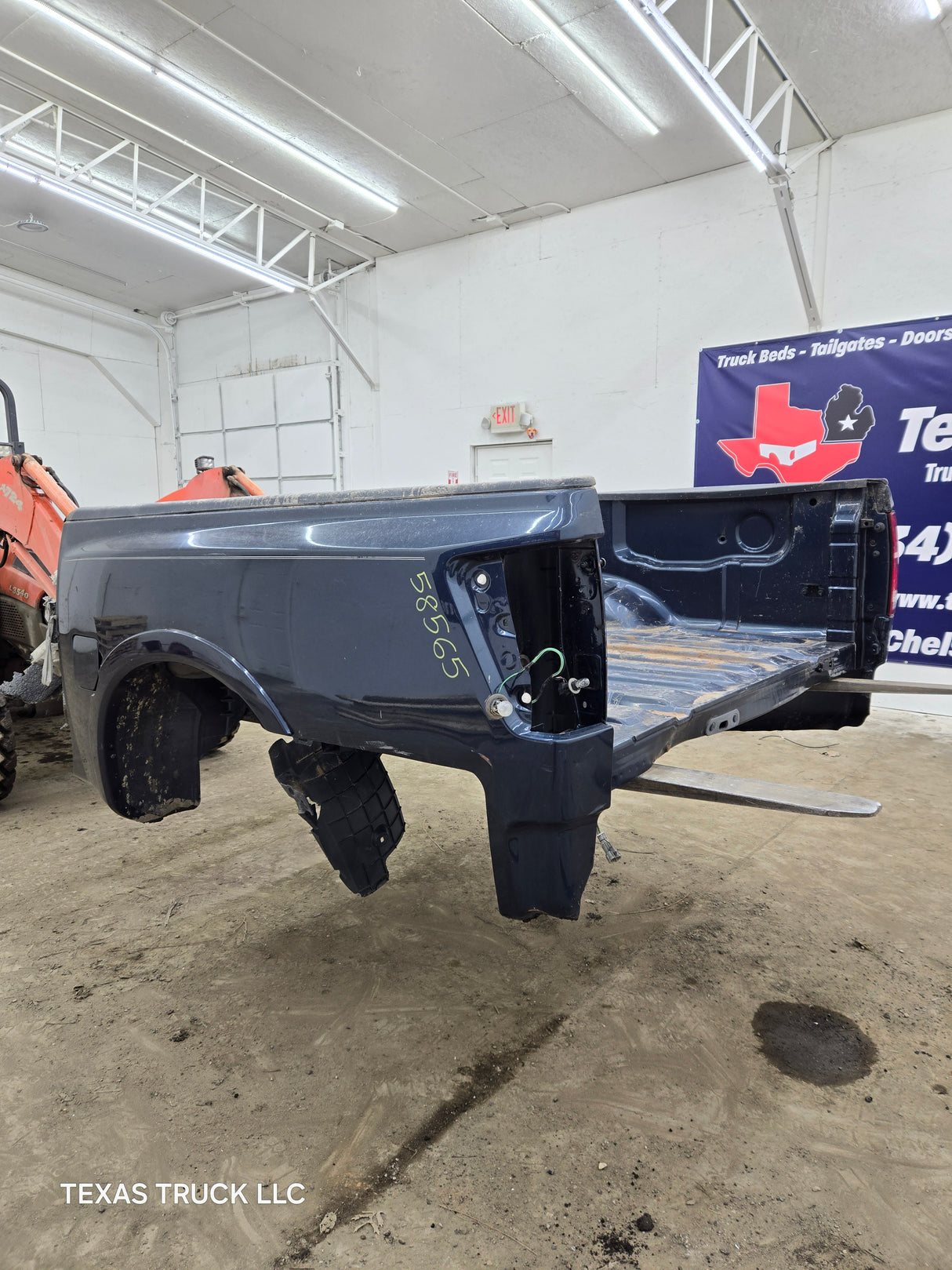 2004-2015 Nissan Titan Crew Cab 5' 6" Short Bed