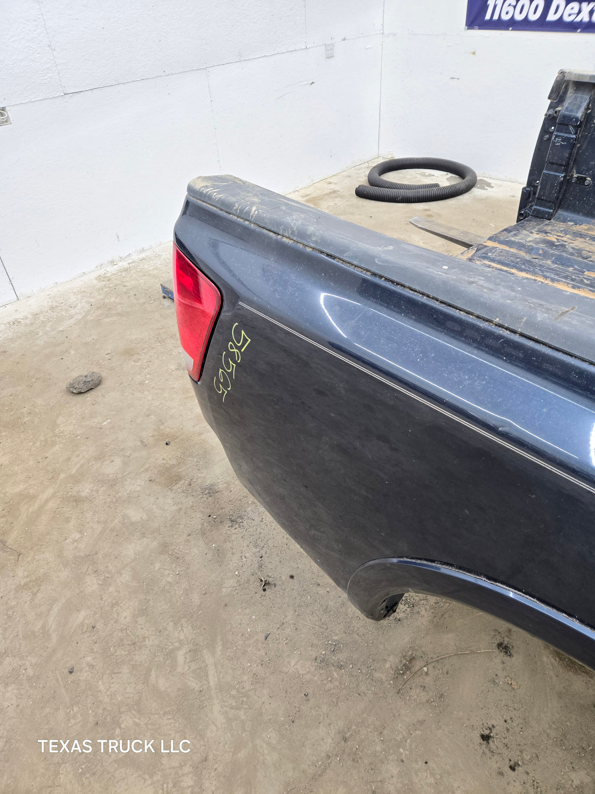 2004-2015 Nissan Titan Crew Cab 5' 6" Short Bed