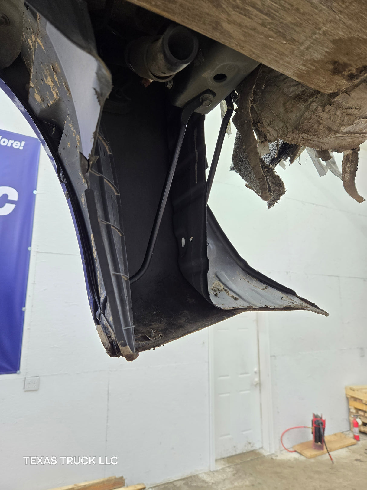 2004-2015 Nissan Titan Crew Cab 5' 6" Short Bed