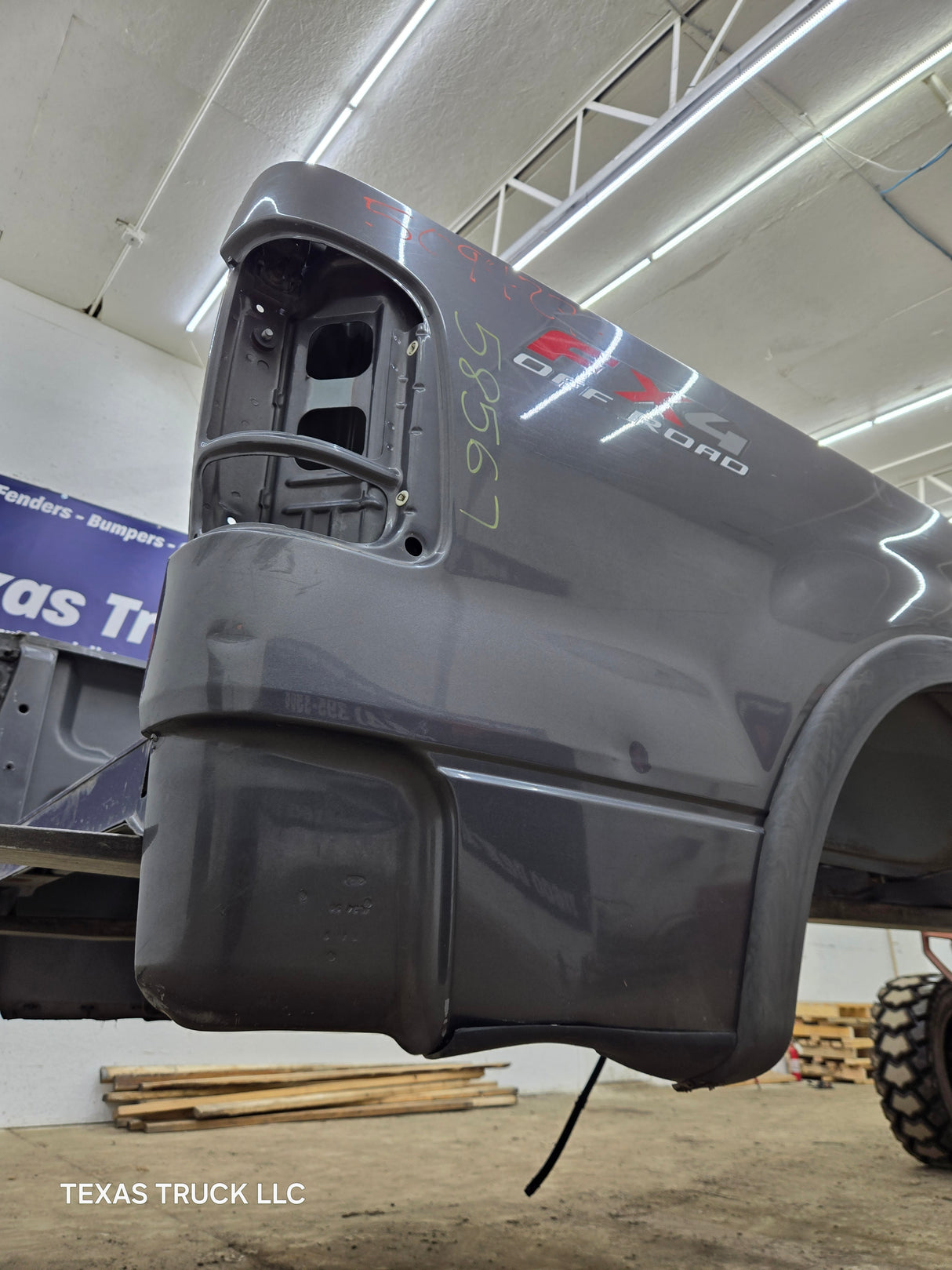 2004-2008 Ford F150 5' 6" Short Truck Bed