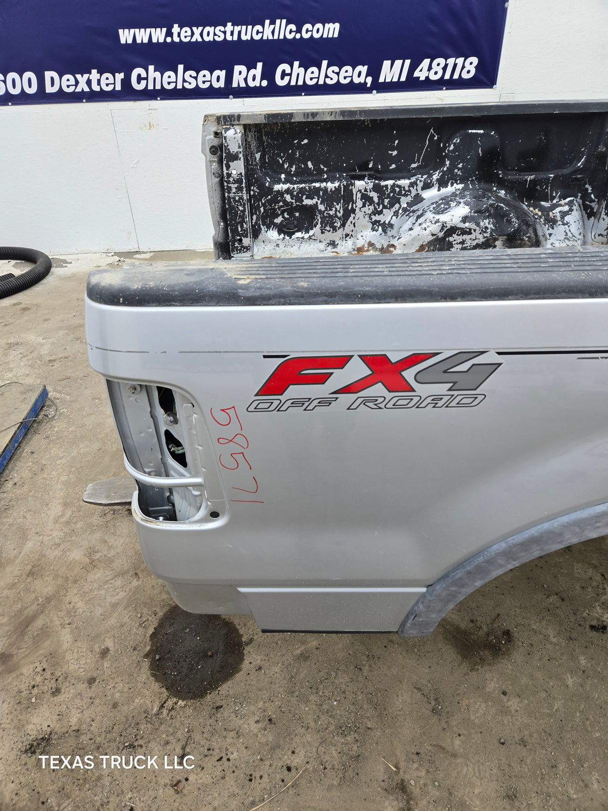 2004-2008 Ford F150 5' 6" Short Truck Bed
