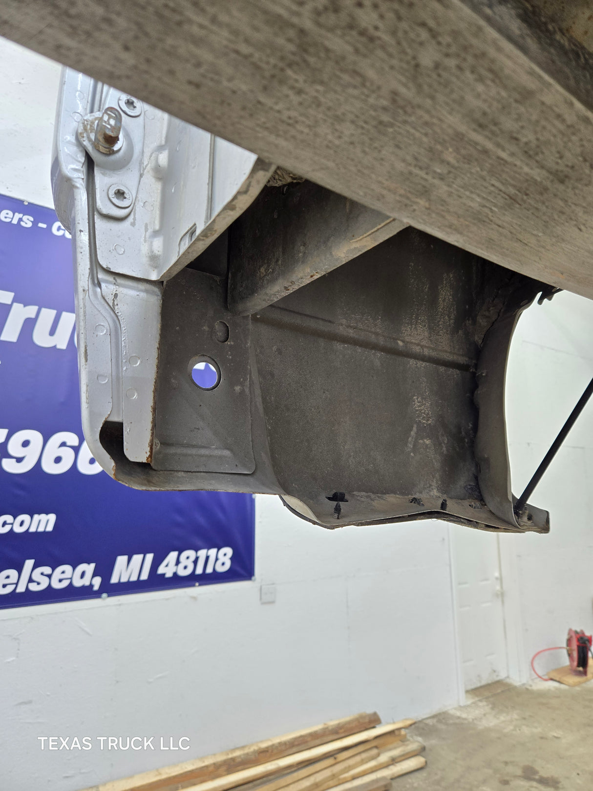 2009-2014 Ford F150 6' 6" Short Truck Bed