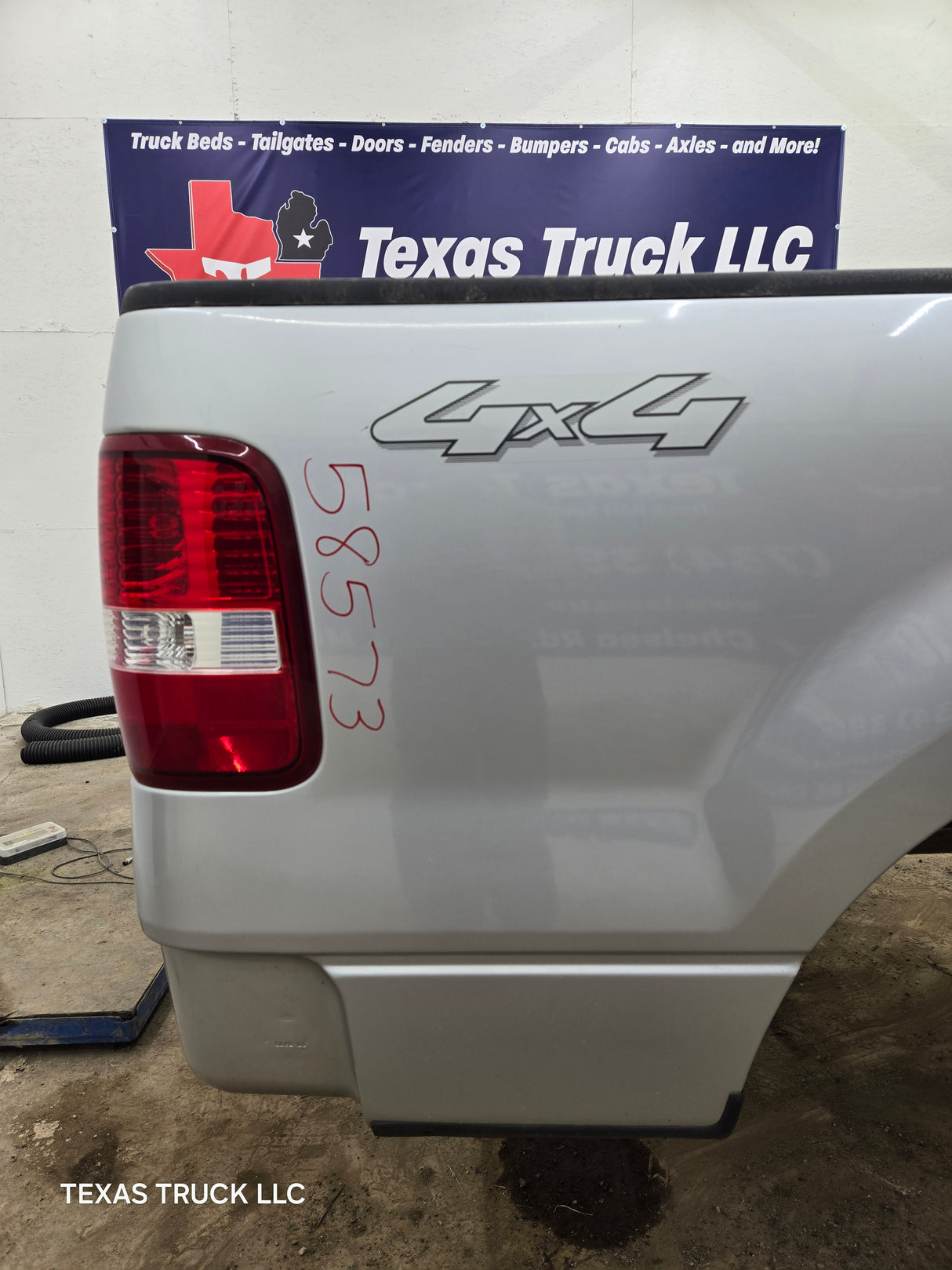 2004-2008 Ford F150 6' 6" Short Truck Bed