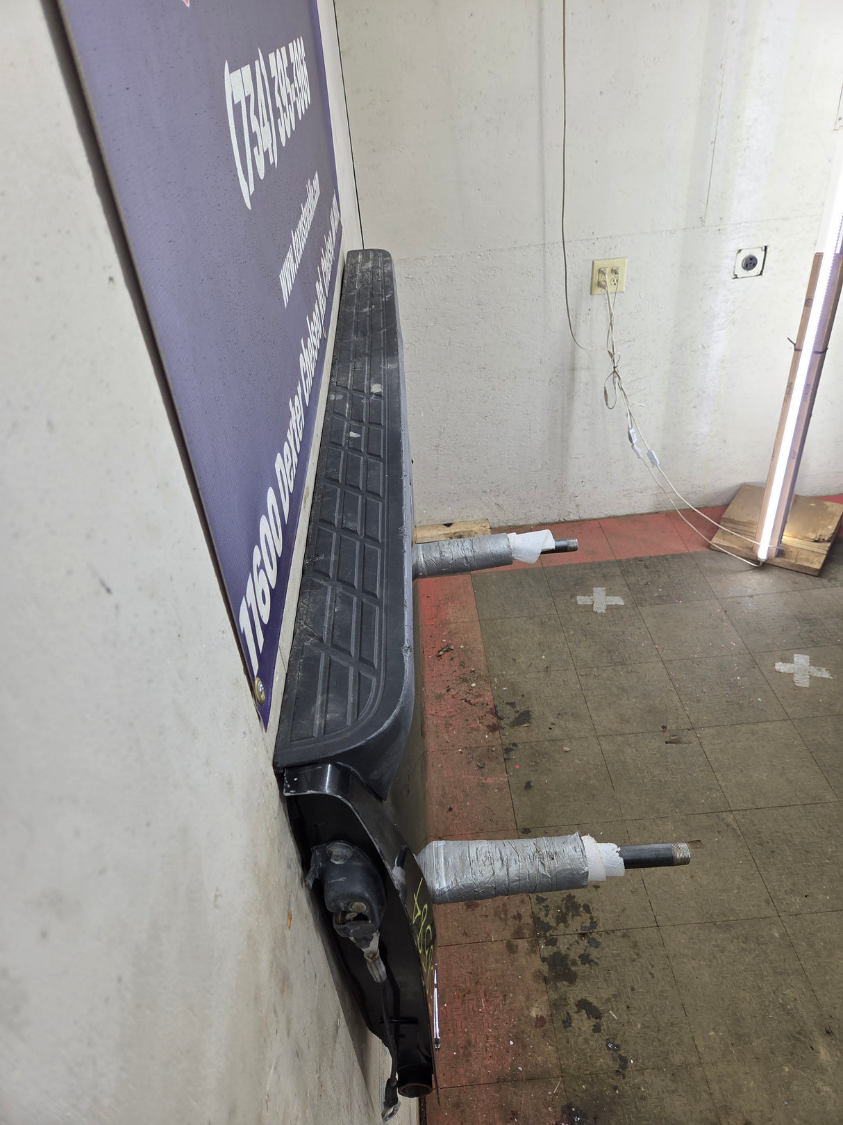 2007-2013 Chevrolet Silverado / GMC Sierra 1500 2500 3500 HD Tailgate