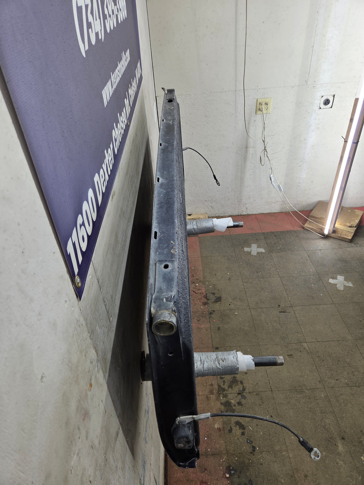 2007-2013 Chevrolet Silverado / GMC Sierra 1500 2500 3500 HD Tailgate