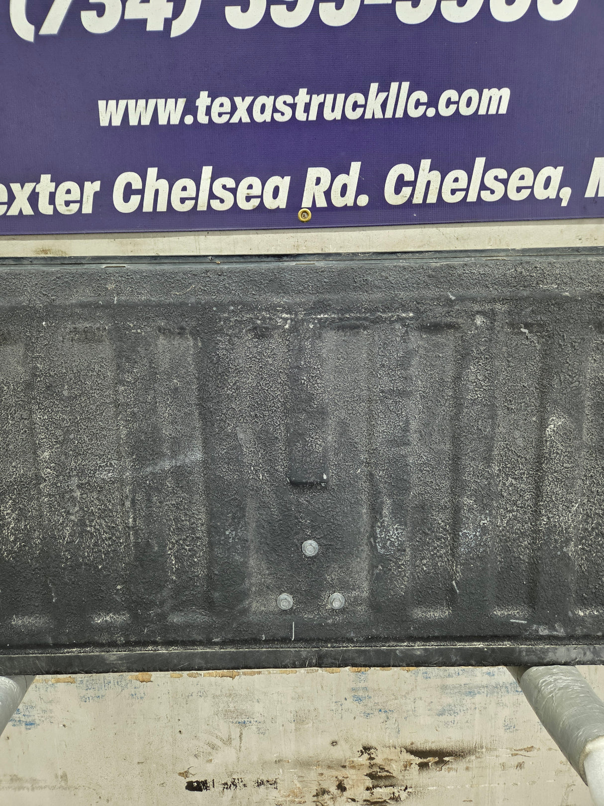 2007-2013 Chevrolet Silverado / GMC Sierra 1500 2500 3500 HD Tailgate