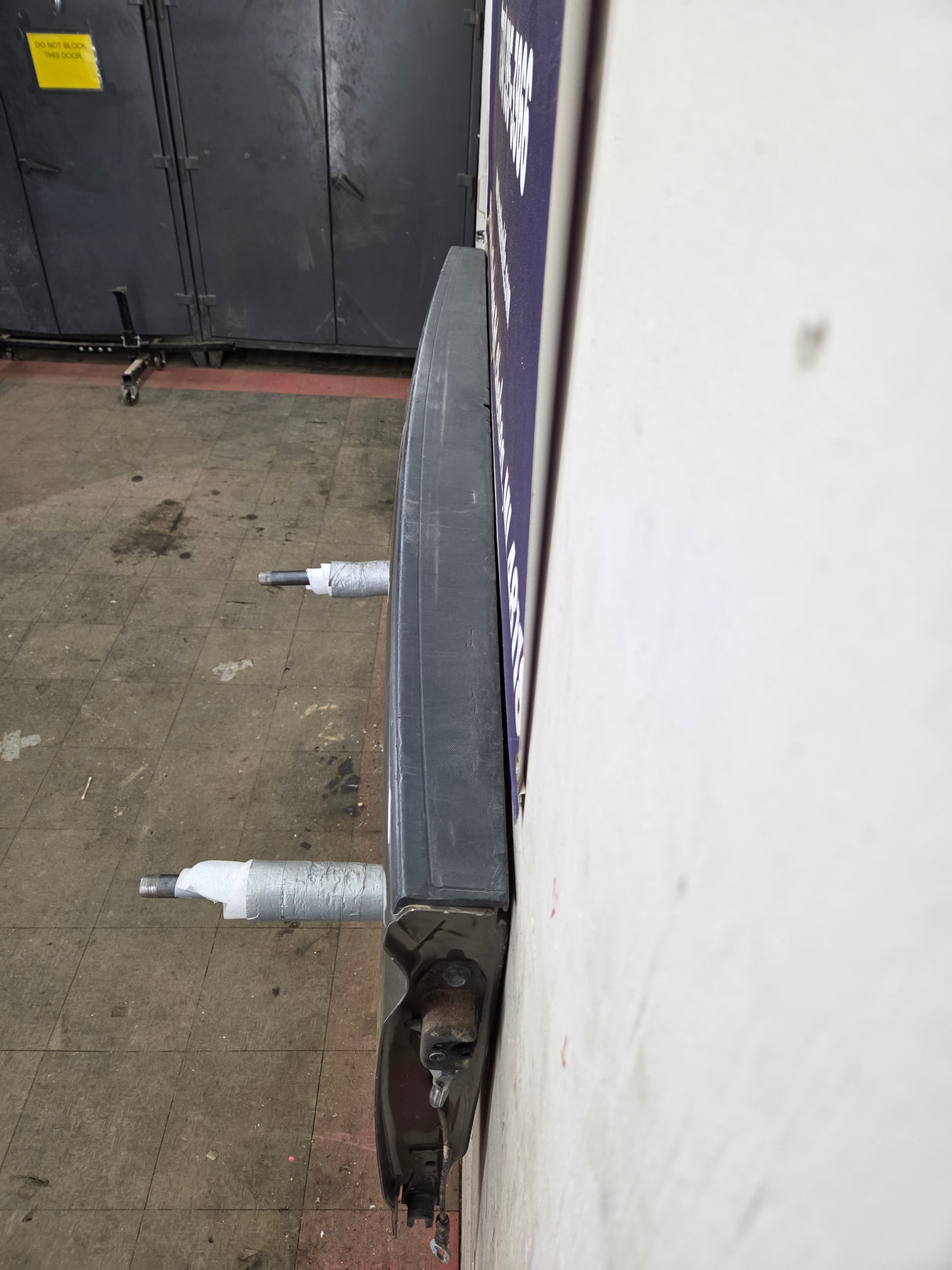 2014-2019 Chevrolet Silverado / GMC Sierra 1500 2500 3500 HD Tailgate