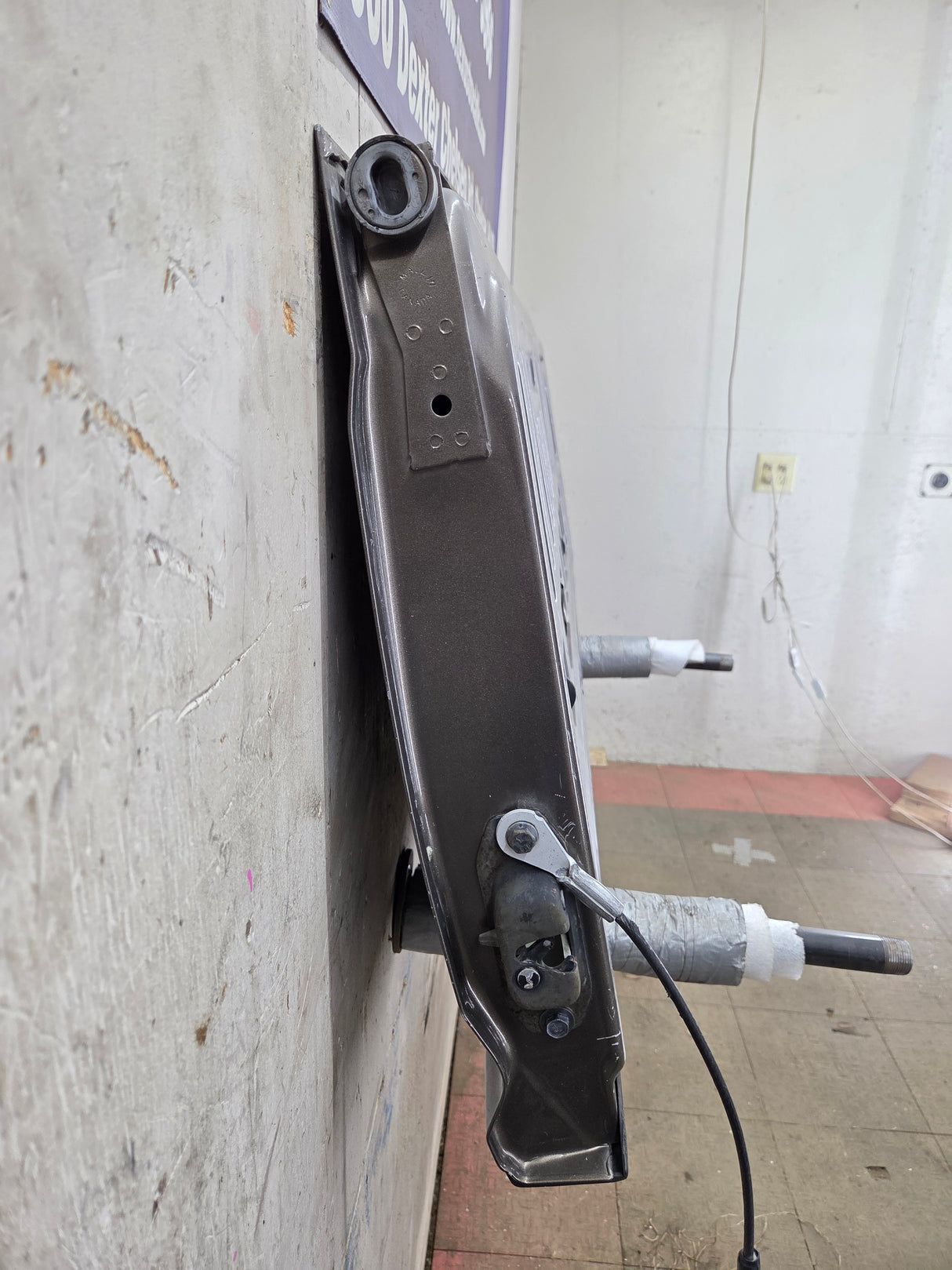 2014-2019 Chevrolet Silverado / GMC Sierra 1500 2500 3500 HD Tailgate