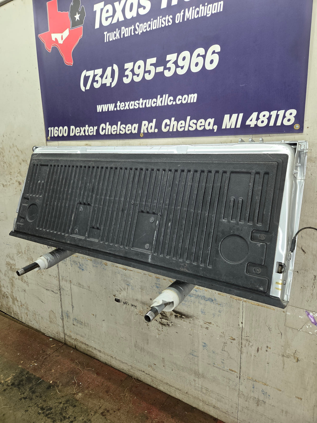 2017-2022 Ford F250 F350 F450 F550 Super Duty Tailgate
