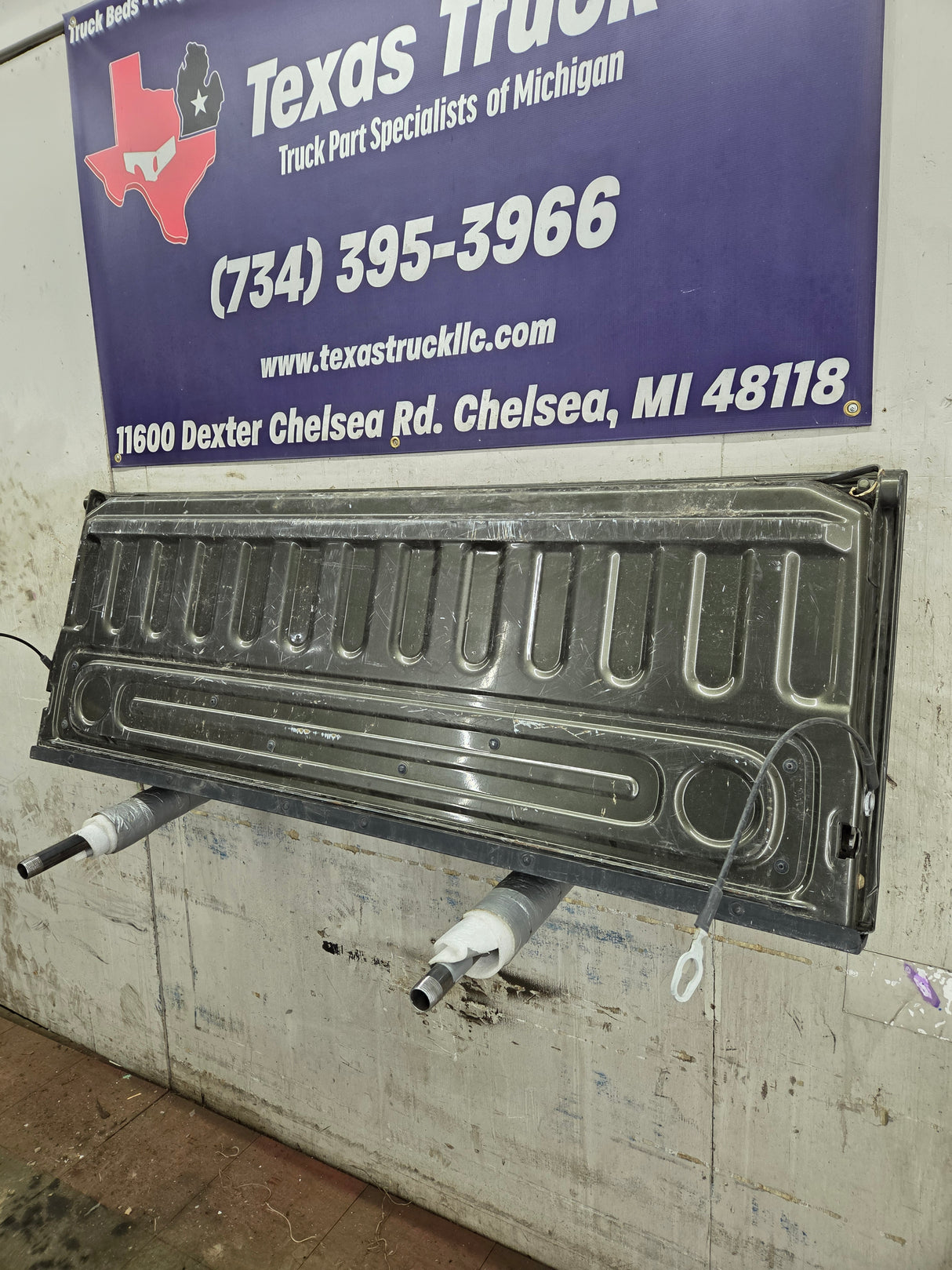 2009-2018 Dodge Ram 4th Gen 1500 2500 3500 Tailgate