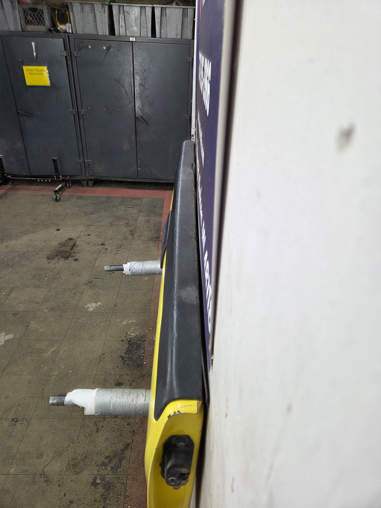 2007-2013 Chevrolet Silverado / GMC Sierra 1500 2500 3500 HD Tailgate