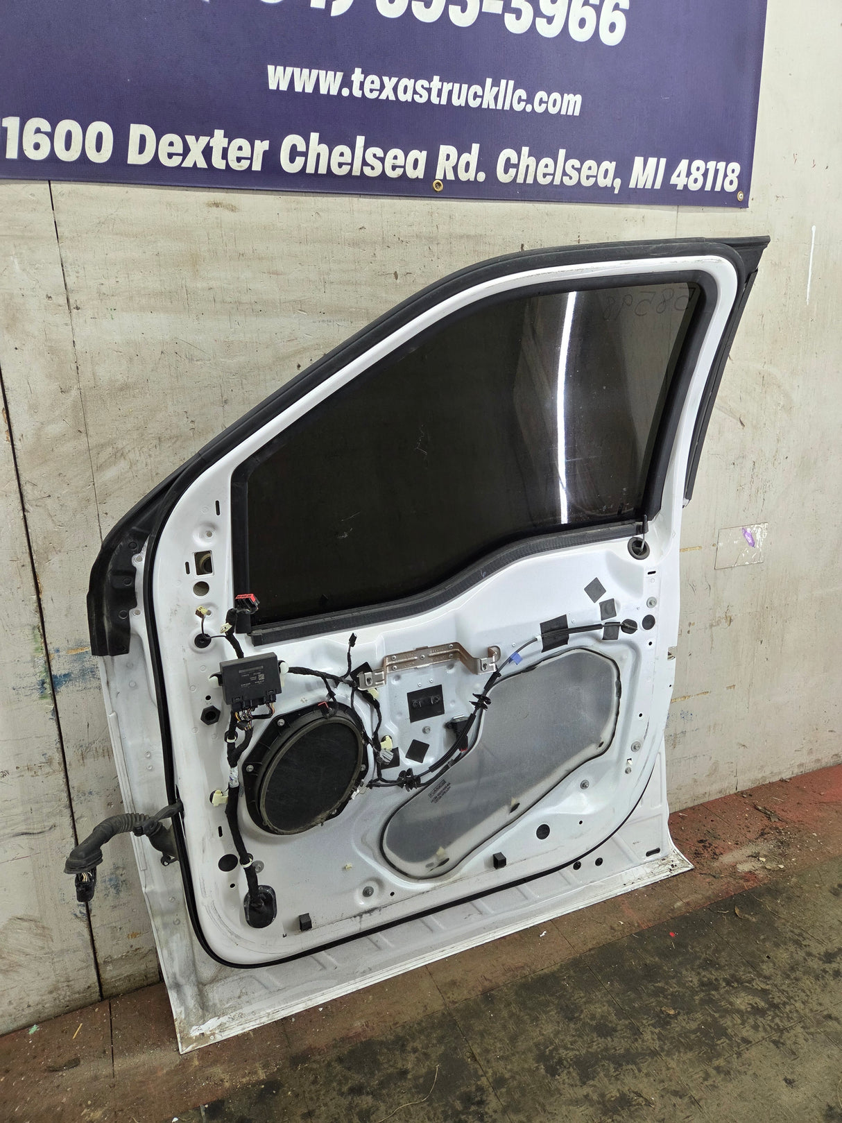 2015-2022 Ford F150 / Super Duty Passenger Side Front Door RH F250 F350 F450 F550