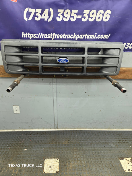 1992-1997 Ford F150 F250 F350 F450 F550 Grill