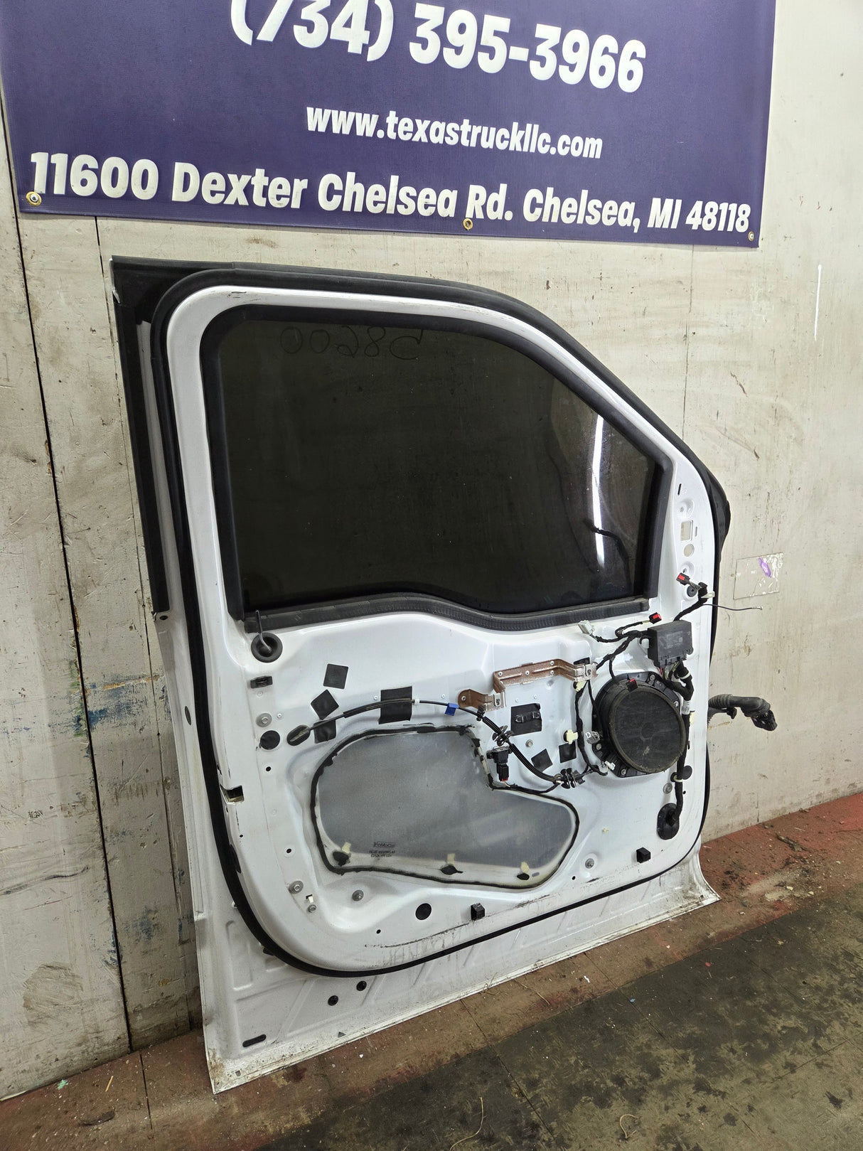 2015-2022 Ford F150 / Super Duty Driver Front Door LH F250 F350 F450 F550