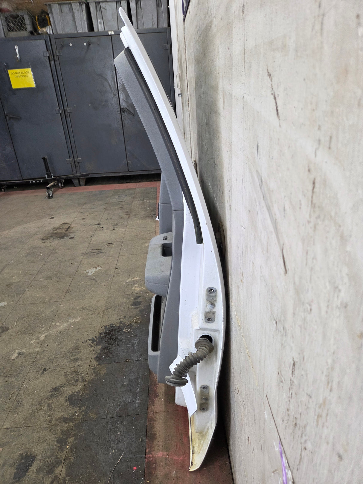 2004-2008 Ford F150 Passenger Side Rear Extended Cab Door RH