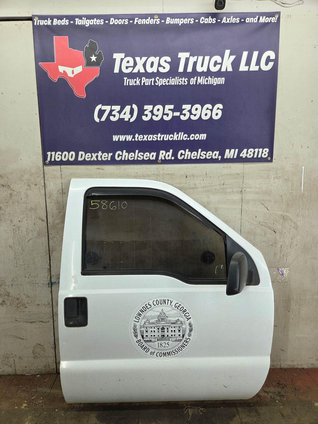 1999-2011 Ford Super Duty / Excursion Front Passenger Side RH Door F250 F350 F450 F550