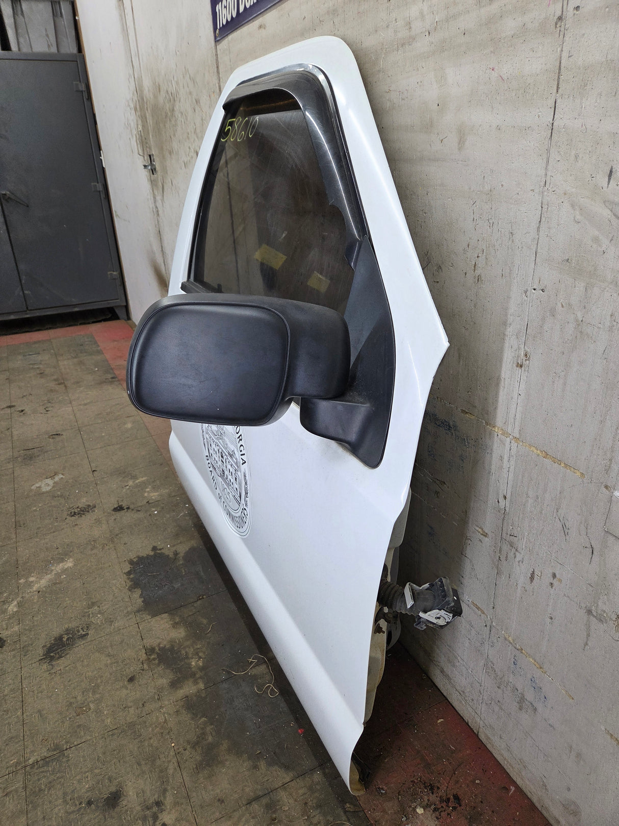 1999-2011 Ford Super Duty / Excursion Front Passenger Side RH Door F250 F350 F450 F550