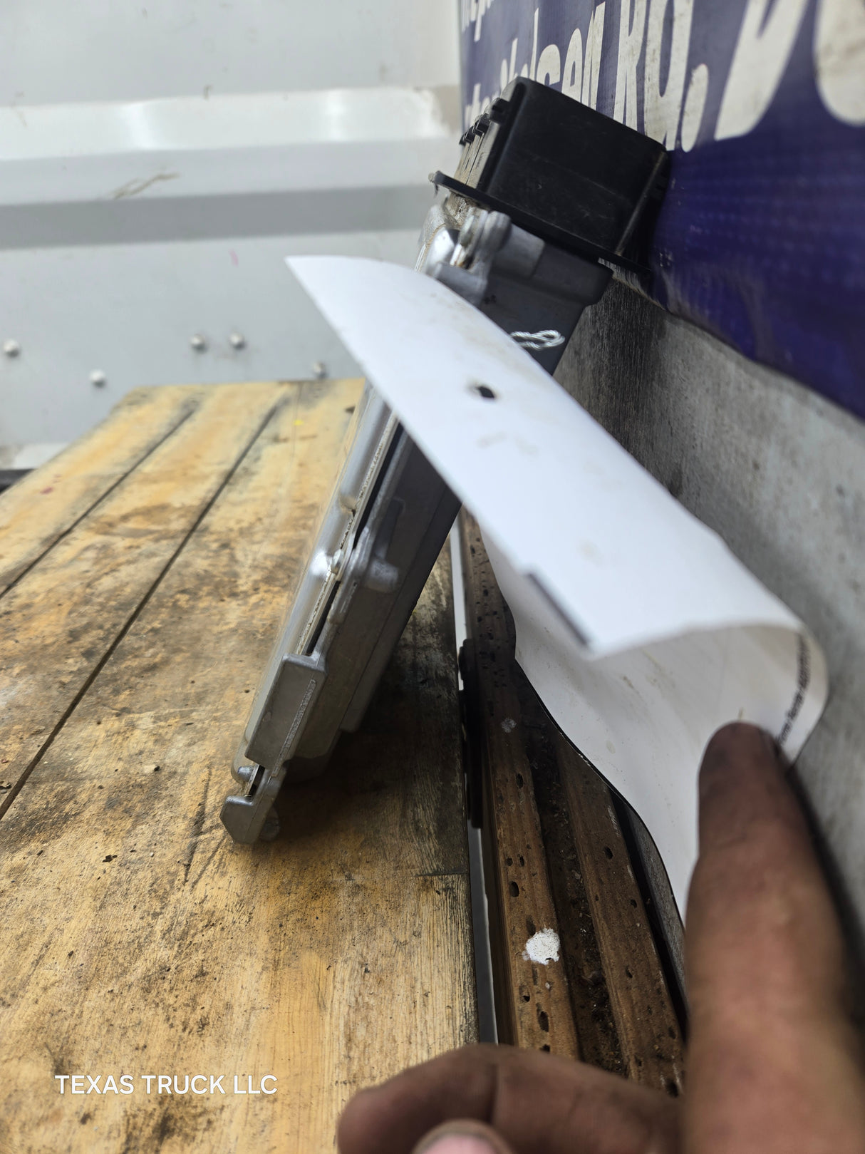 2018-2020 Ford F150 5.0L JL3A-12A650-AKA