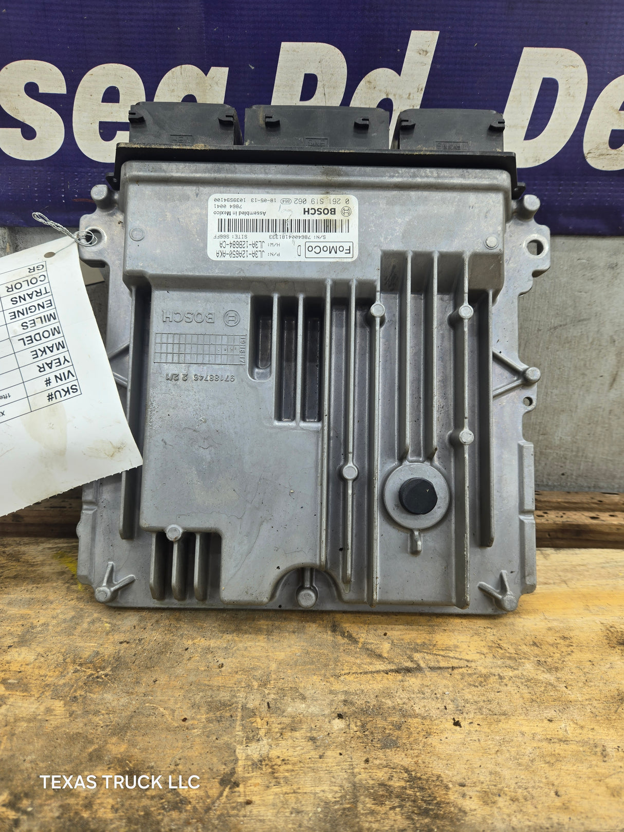 2018-2020 Ford F150 5.0L JL3A-12A650-AKA