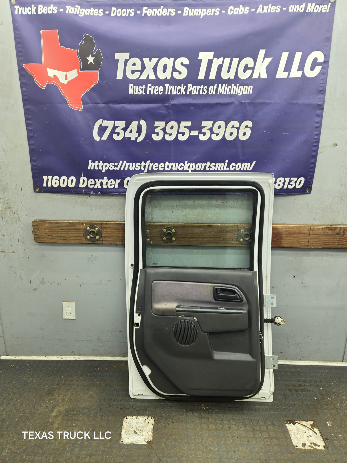 2004-2012 Chevrolet Colorado / GMC Canyon Driver Side Rear Crew Cab Door LH