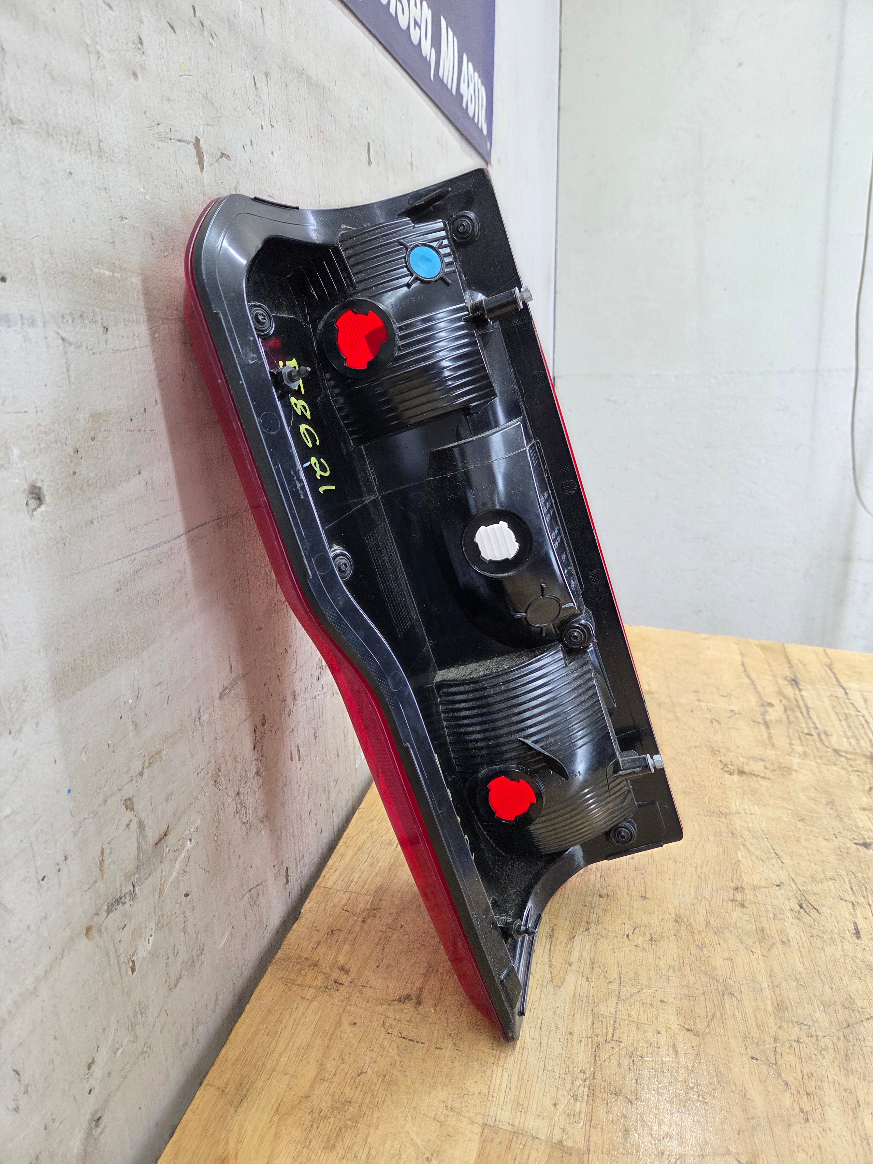 2023-2026 Ford Super Duty F250 F350 F450 F550 OEM RH Passenger