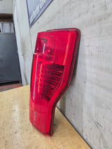 2020-2022 Ford Super Duty F250 F350 F450 F550 RH Passenger Side Tail Light Halogen LC3B-13B504-AD