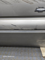 1999-2006 Chevrolet Silverado / GMC Sierra 1500 2500 3500 HD Front Passenger Side Door RH