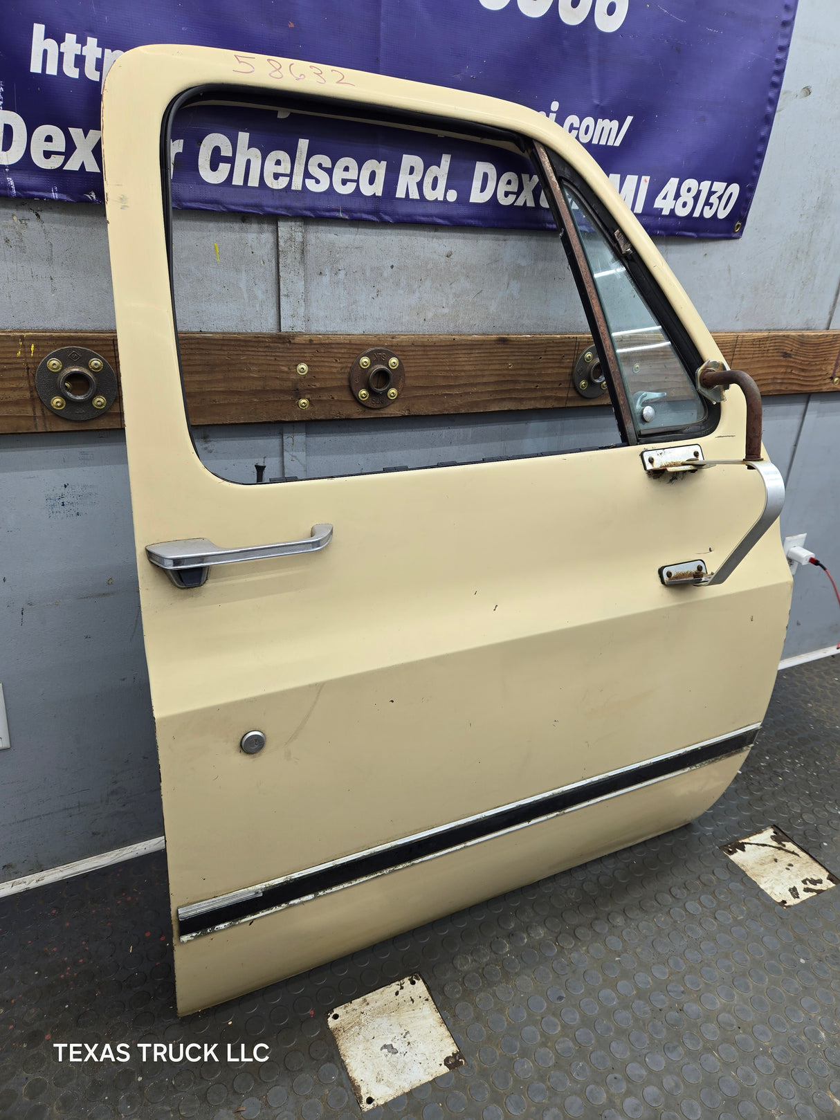 1973-1987 Chevrolet / GMC Square Body Front Passenger Side RH Door K / C Series