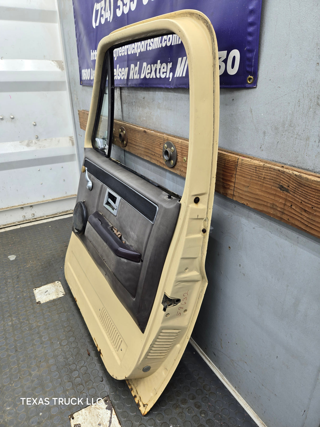 1973-1987 Chevrolet / GMC Square Body Front Passenger Side RH Door K / C Series