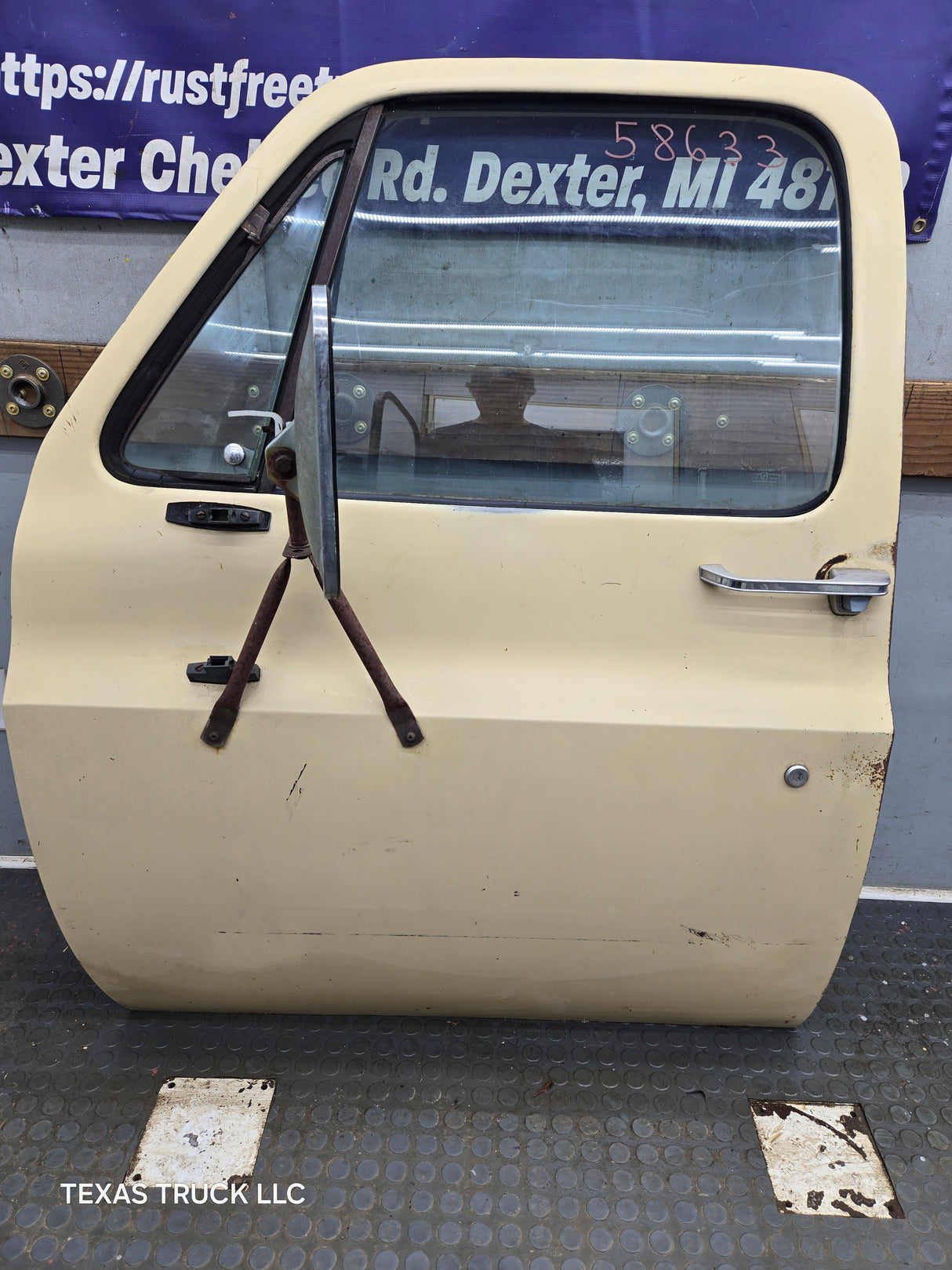 1973-1987 Chevrolet / GMC Square Body Front Drivers Side LH Door K / C Series