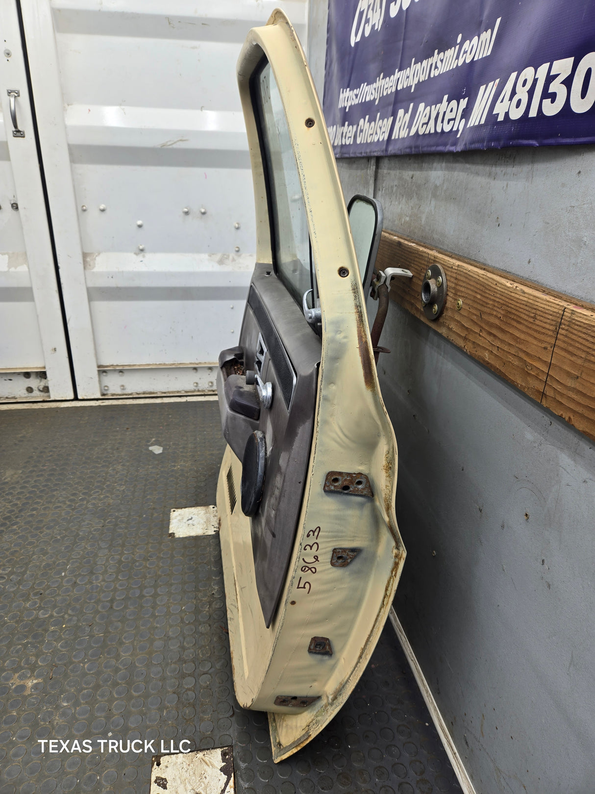 1973-1987 Chevrolet / GMC Square Body Front Drivers Side LH Door K / C Series