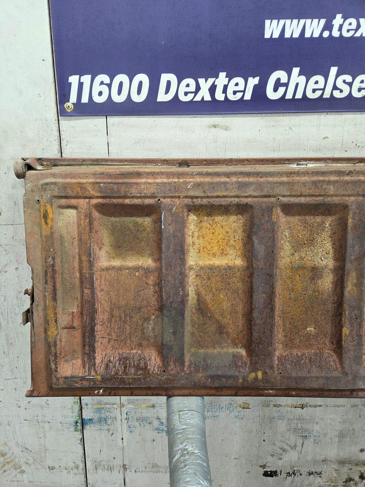 1973-1987 Chevrolet / GMC Square Body Tailgate C10 C15 C20 C25 C35 K10 K15 K20 K25 K35