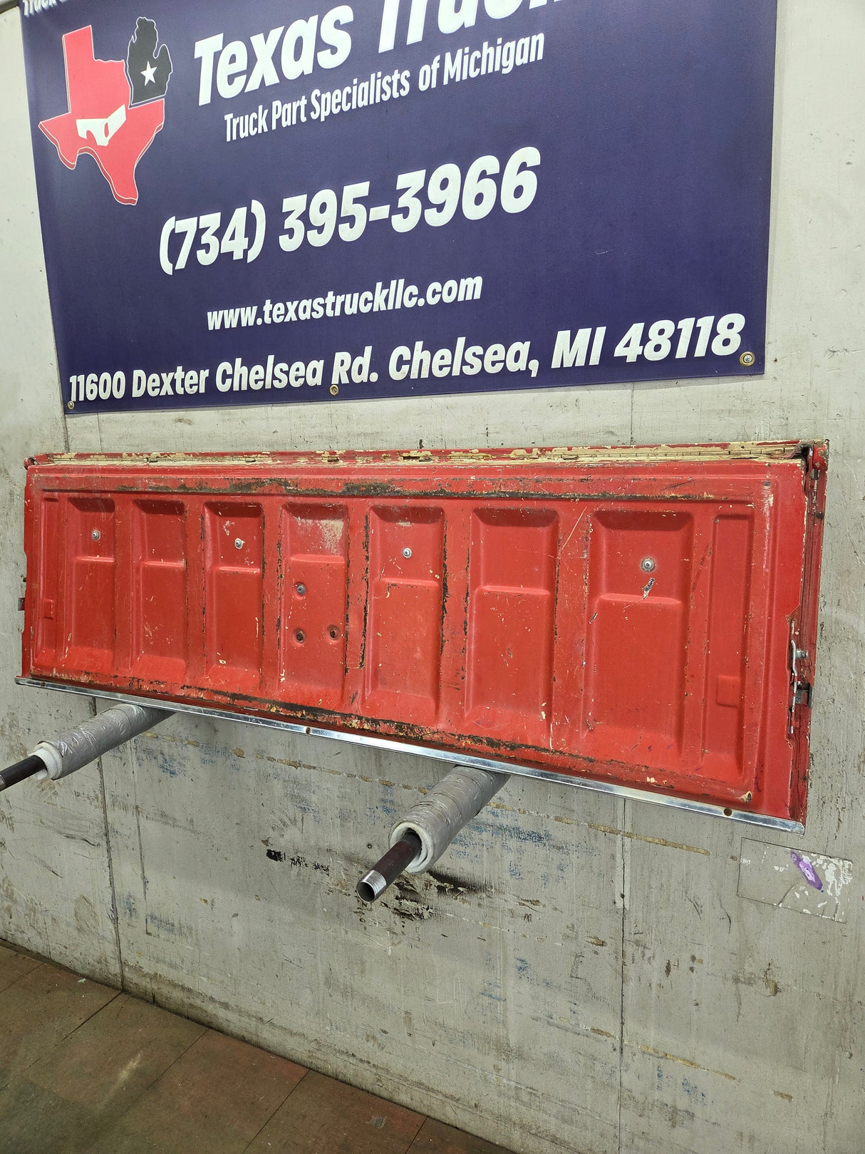 1973-1987 Chevrolet / GMC Square Body Tailgate C10 C15 C20 C25 C35 K10 K15 K20 K25 K35