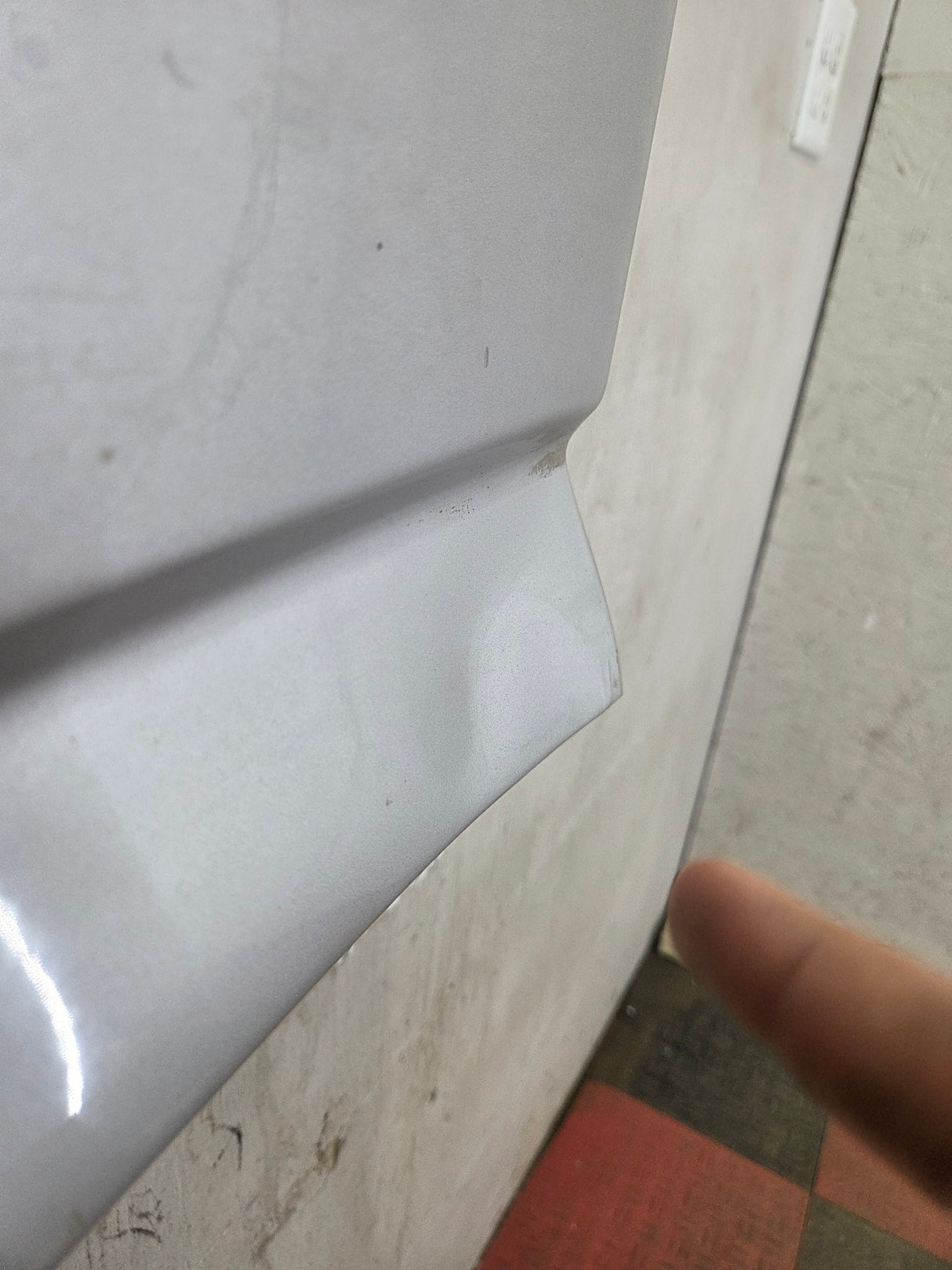 1999-2007 Chevrolet Silverado / GMC Sierra 1500 2500 3500 HD Tailgate