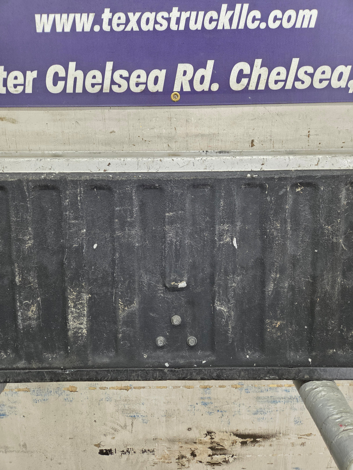 1999-2007 Chevrolet Silverado / GMC Sierra 1500 2500 3500 HD Tailgate