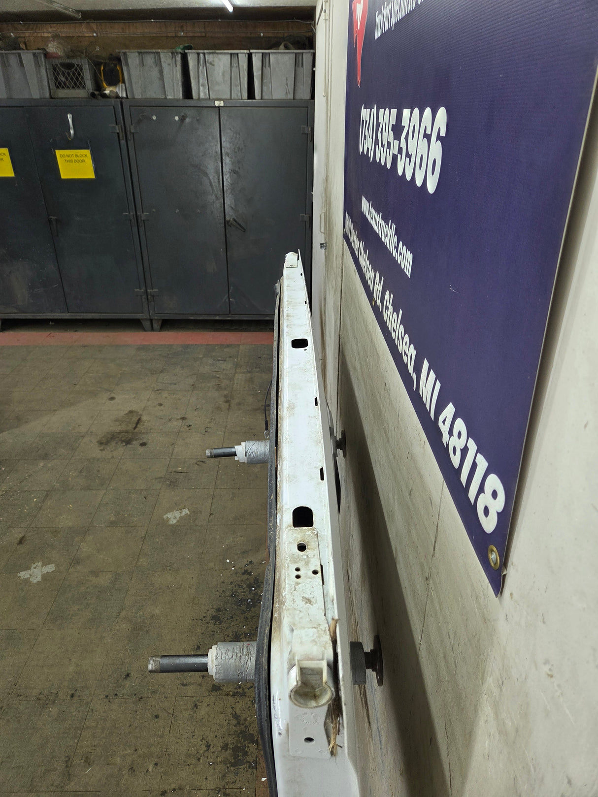 2014-2019 Chevrolet Silverado / GMC Sierra 1500 2500 3500 HD Tailgate