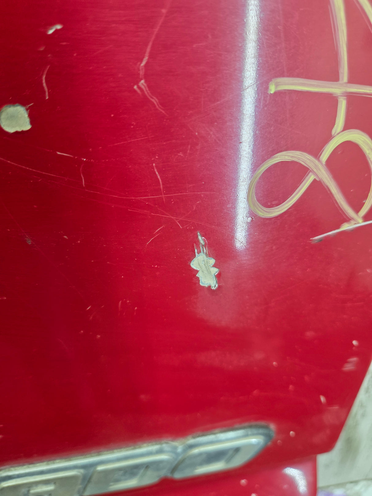 1999-2007 Chevrolet Silverado / GMC Sierra 1500 2500 3500 HD Tailgate